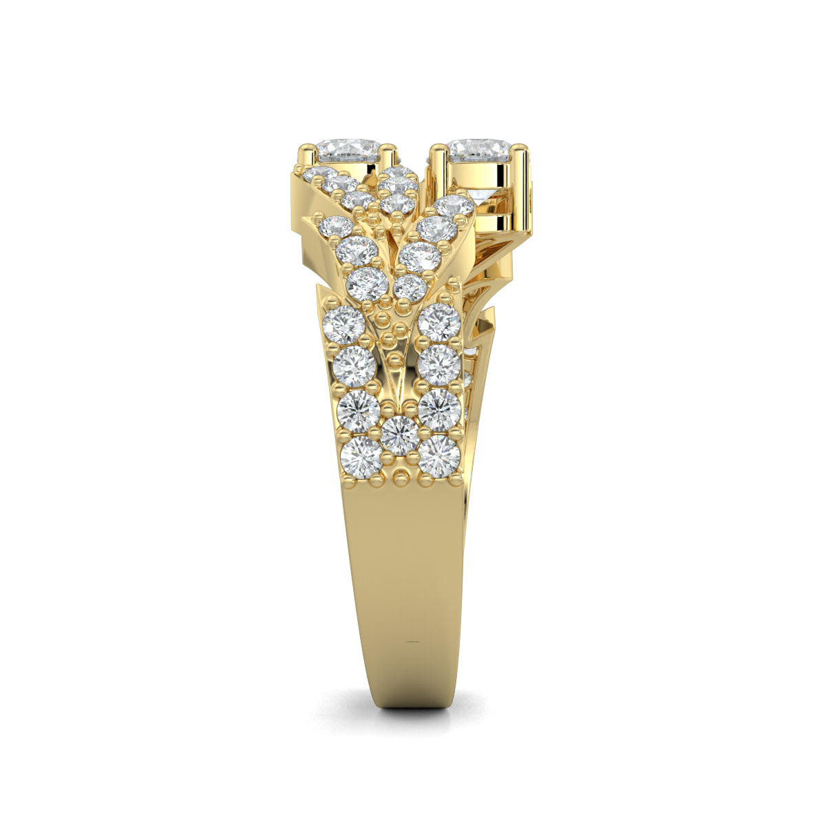Yellow Gold, Diamond Ring, Split shank diamond ring, everyday diamond ring, natural diamond ring, lab-grown diamond ring, claw design diamond ring, round diamond ring, modern diamond ring
