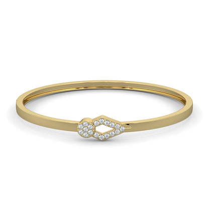 Yellow Gold, Diamond Bracelet, Natural diamond bracelet, Lab-grown diamond bracelet, Crest Oval Diamond Bracelet, oval bracelet, diamond crest motif, luxury jewelry, diamond bracelet for women