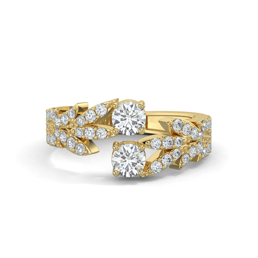 Yellow Gold, Diamond Ring, Split shank diamond ring, everyday diamond ring, natural diamond ring, lab-grown diamond ring, claw design diamond ring, round diamond ring, modern diamond ring